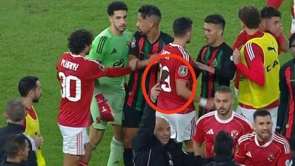 الأهلي يطلب من «كاف» تطبيق إجراءات السلامة وتقنية الفيديو وإسناد المباريات الجماهيرية لحكام النخبة