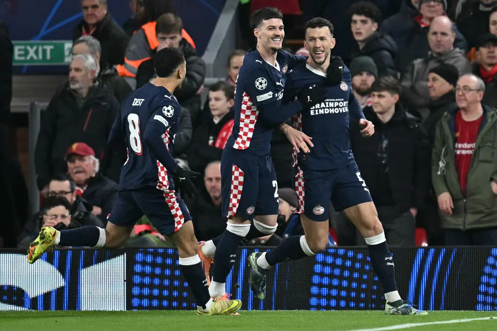 بمشاركة صلاح.. إيندهوفن يضرب ليفربول بخسارة مذلة في دوري أبطال أوروبا – كورة 999