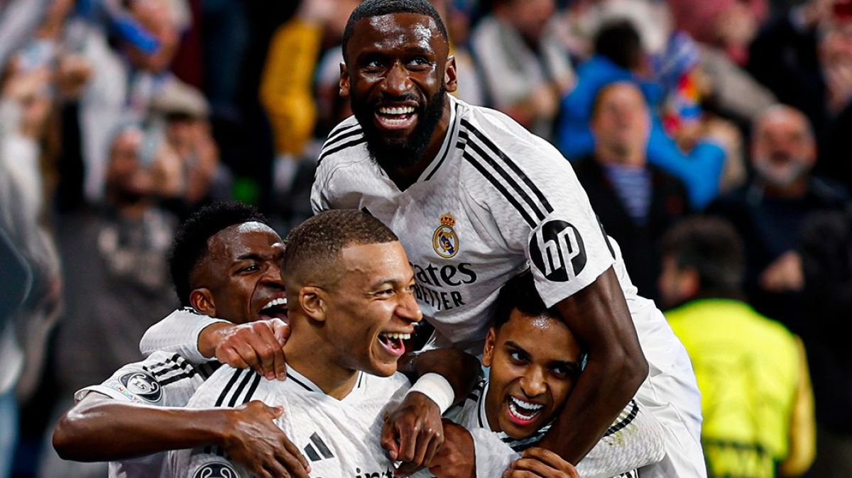 قائمة ريال مدريد لمواجهة أولمبياكوس في دوري الأبطال.. عودة تشواميني وغياب كورتوا