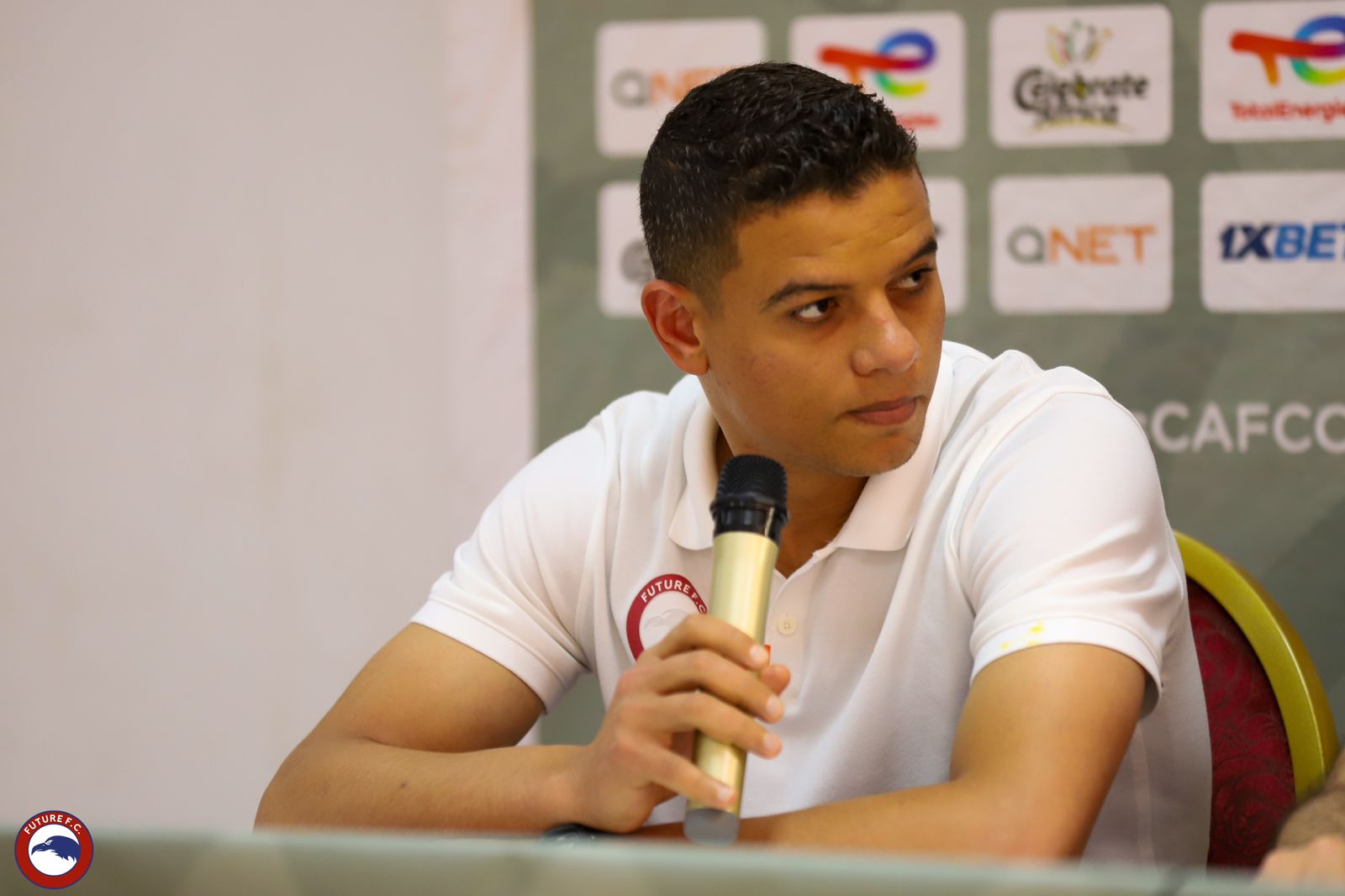 المدرب المصري قادر على النجاح رغم الضغوط و«صلاح» سيتجاوز أزمته مع ليفربول – كورة 999