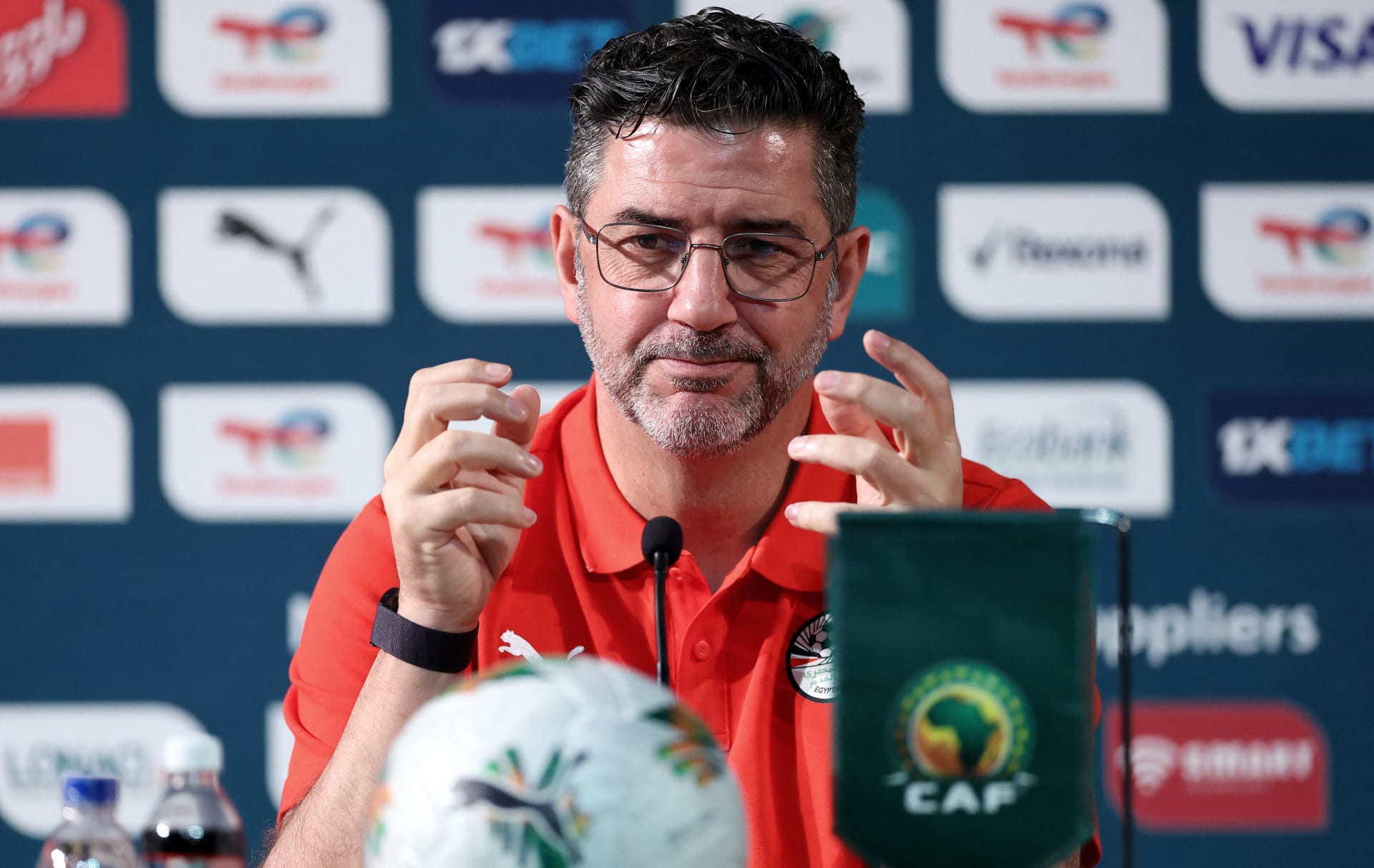 اتحاد الكرة يعلن إنهاء النزاع مع روي فيتوريا رسميًا – كورة 999