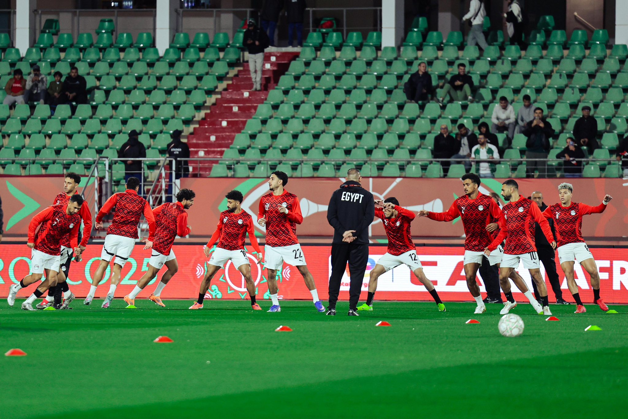 الإيقاف يُهدد ثنائي منتخب مصر في كأس أمم إفريقيا – كورة 999