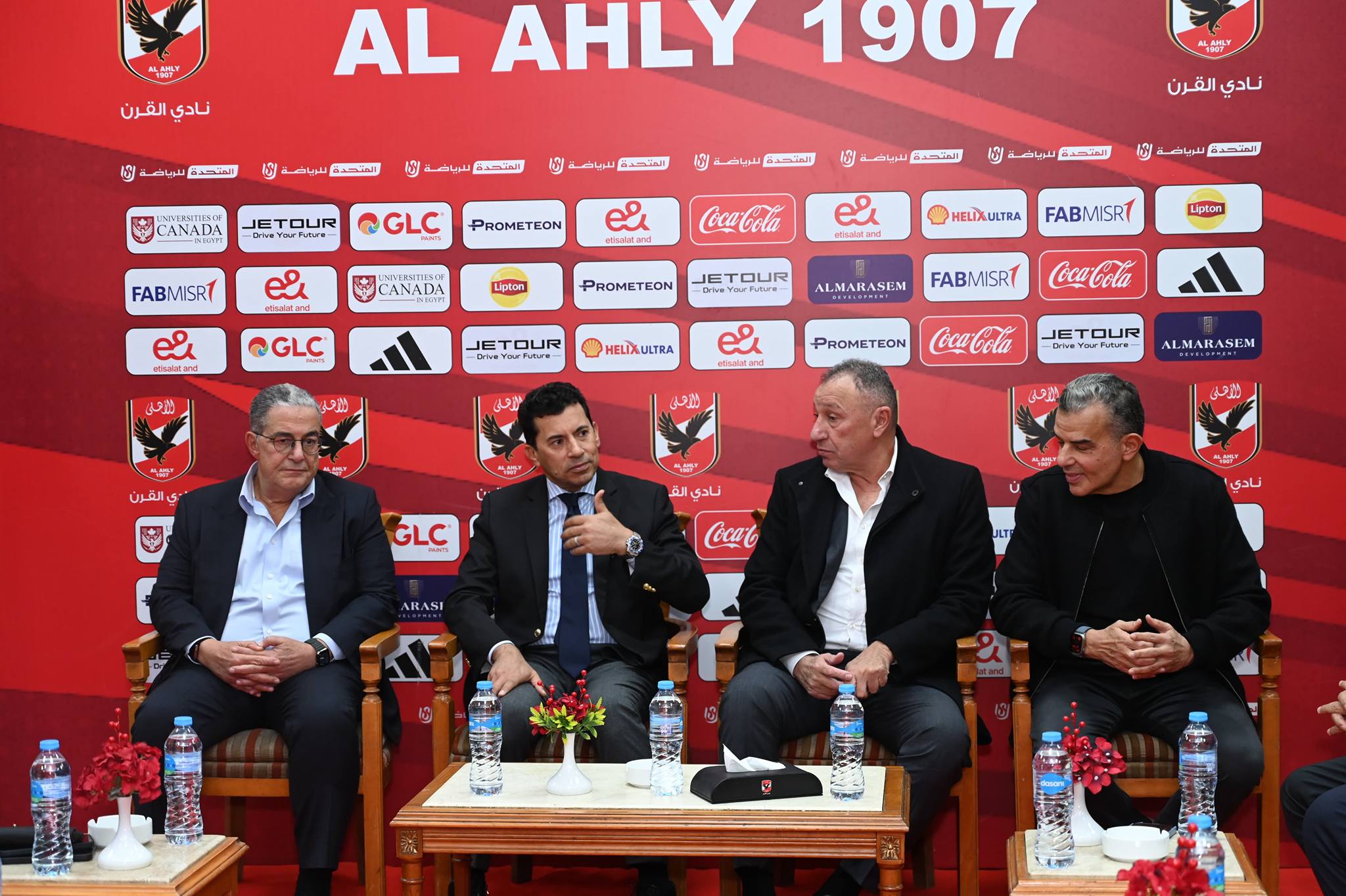 وزير الشباب والرياضة يلتقي مجلس إدارة النادي الأهلي |تفاصيل – كورة 999