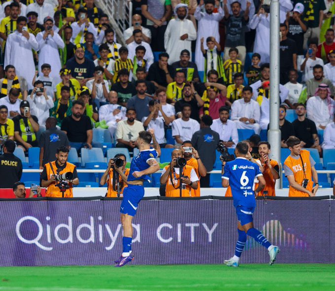 إنزاجي يمنح لاعبي الهلال السعودي راحة 24 ساعة – كورة 999