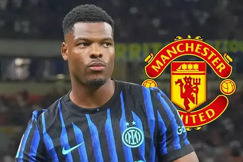 مانشستر يونايتد ينضم لصراع التعاقد مع دينزل دومفريس – كورة 999