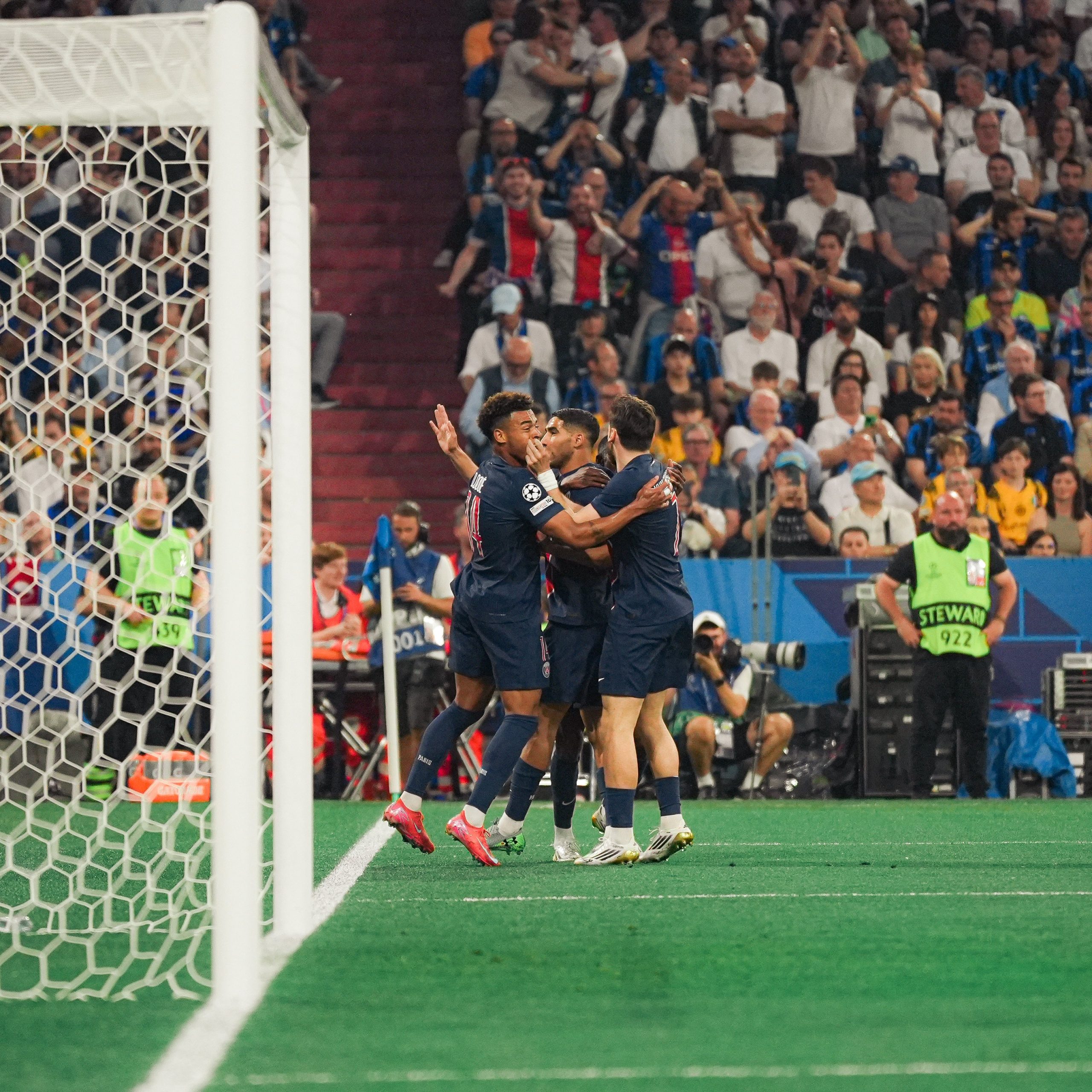 باريس سان جيرمان يكتسح تشيلسي بخماسية في دوري أبطال أوروبا – كورة 999