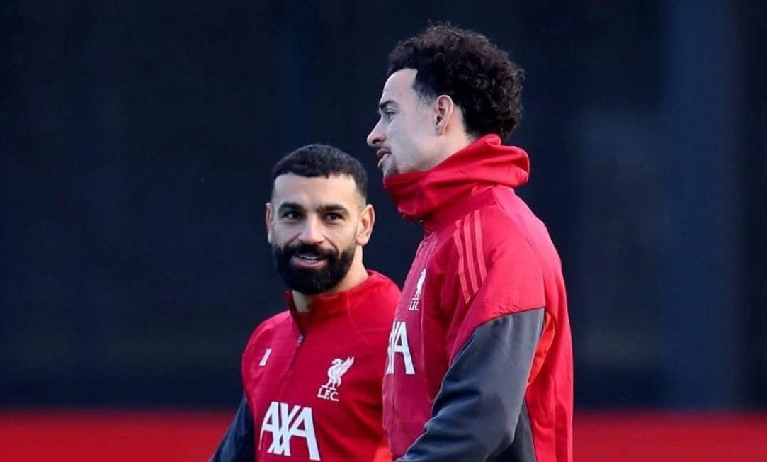 محمد صلاح اعتذر للجهاز الفني وزملائه في ليفربول لهذا السبب – كورة 999