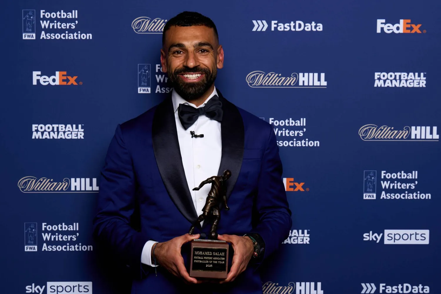 محمد صلاح يُنافس على جائزة أفضل شخصية في العالم لعام 2025 من BBC – كورة 999