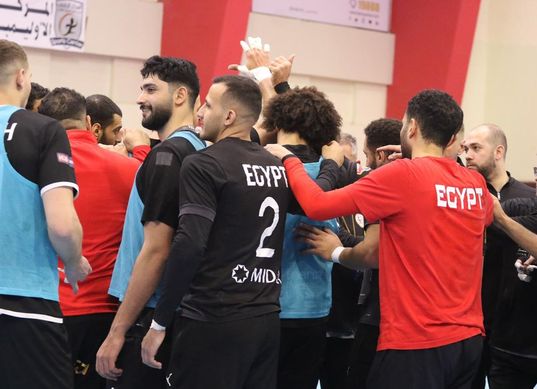 منتخب مصر لكرة اليد يكتسح الجزائر في أمم أفريقيا – كورة 999