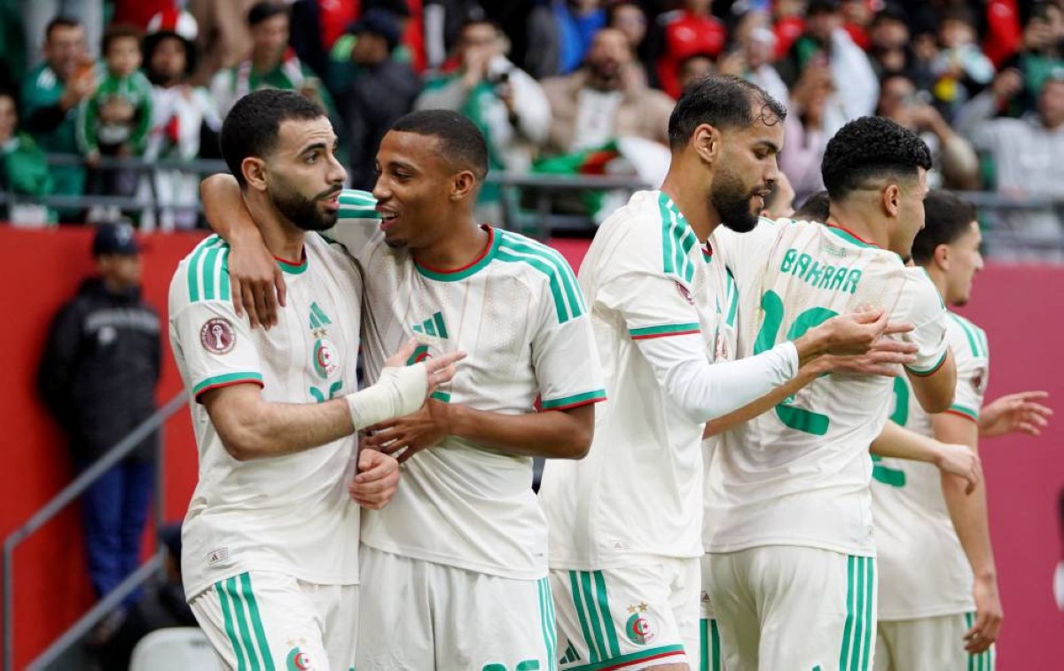 برشلونة يضع عينه على نجم جزائري شاب في إفريقيا – كورة 999