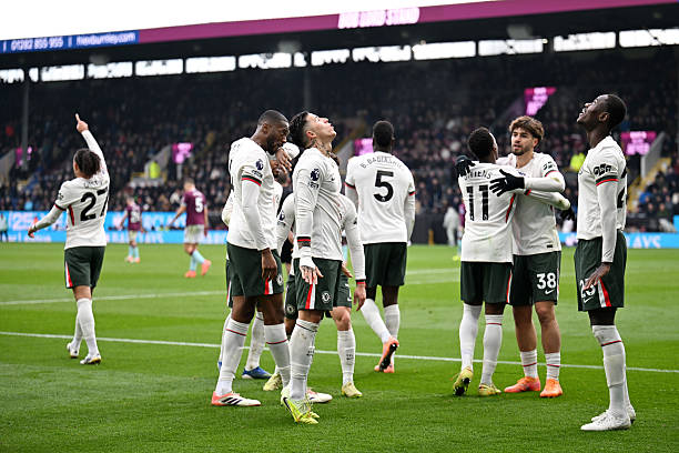 تشيلسي يواصل انتصاراته في البريميرليج بفوز 2-0 على برينتفورد – كورة 999