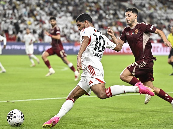 الأهلي القطري يتوج بكأس التحدي الإماراتي بعد الفوز على الجزيرة بركلات الترجيح