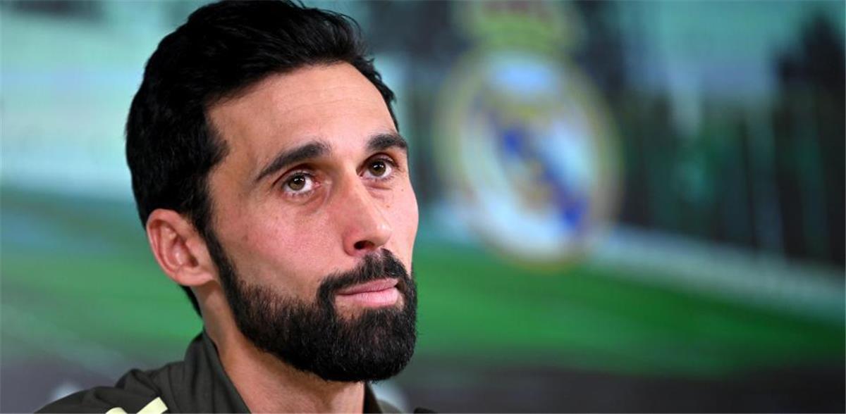 لا يقترب من مستوى ألونسو – كورة 999