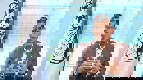 أوسكار رويز يعقد اجتماعًا فنيًا مع الحكام – كورة 999