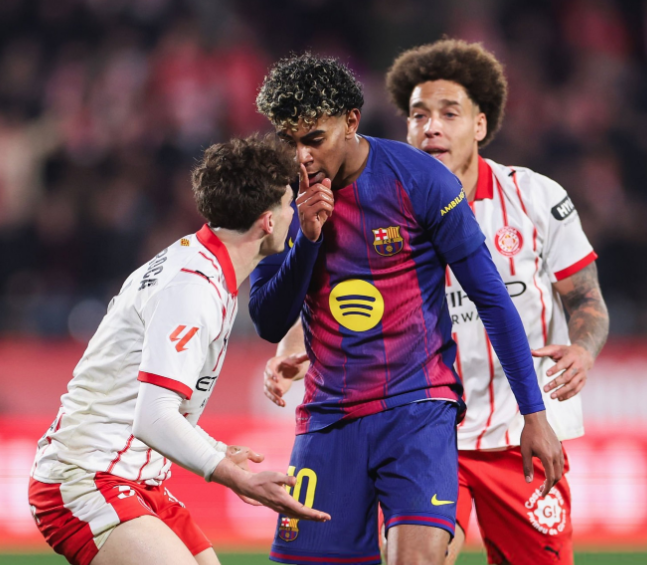 جويل روكا يغيب مباراة واحدة بعد طرده المثير للجدل ضد برشلونة – كورة 999