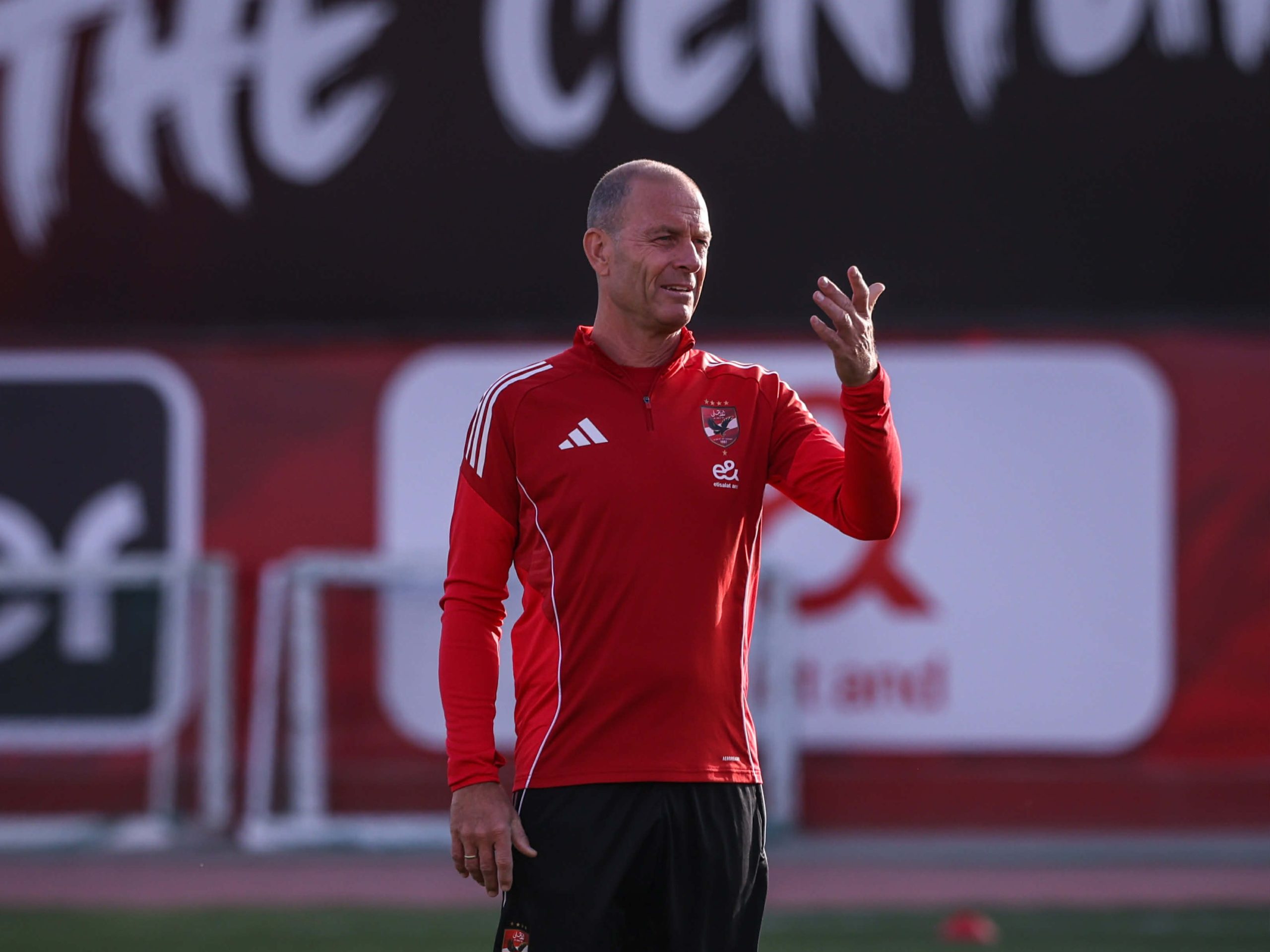 تتخطى 6 مليون دولار.. بند مفاجئ حال رحيل توروب عن الأهلي قبل نهاية الموسم