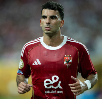 زيزو عقلية احترافية لا يوجد لها مثيل في الكرة المصرية.. وكل اللاعبين شبه بعض – كورة 999