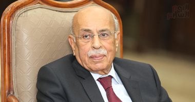 وزير الشباب والرياضة ينعي الدكتور مفيد شهاب – كورة 999