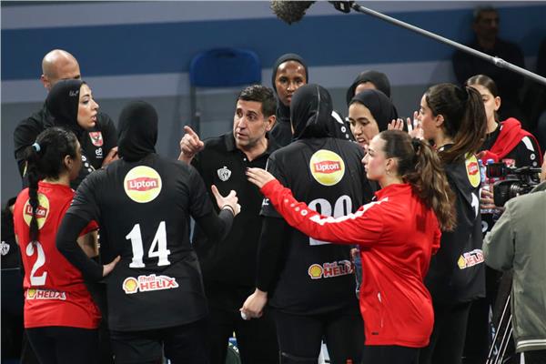 موعد والقناة الناقلة لمباراة الأهلي والزمالك في سوبر الطائرة آنسات – كورة 999