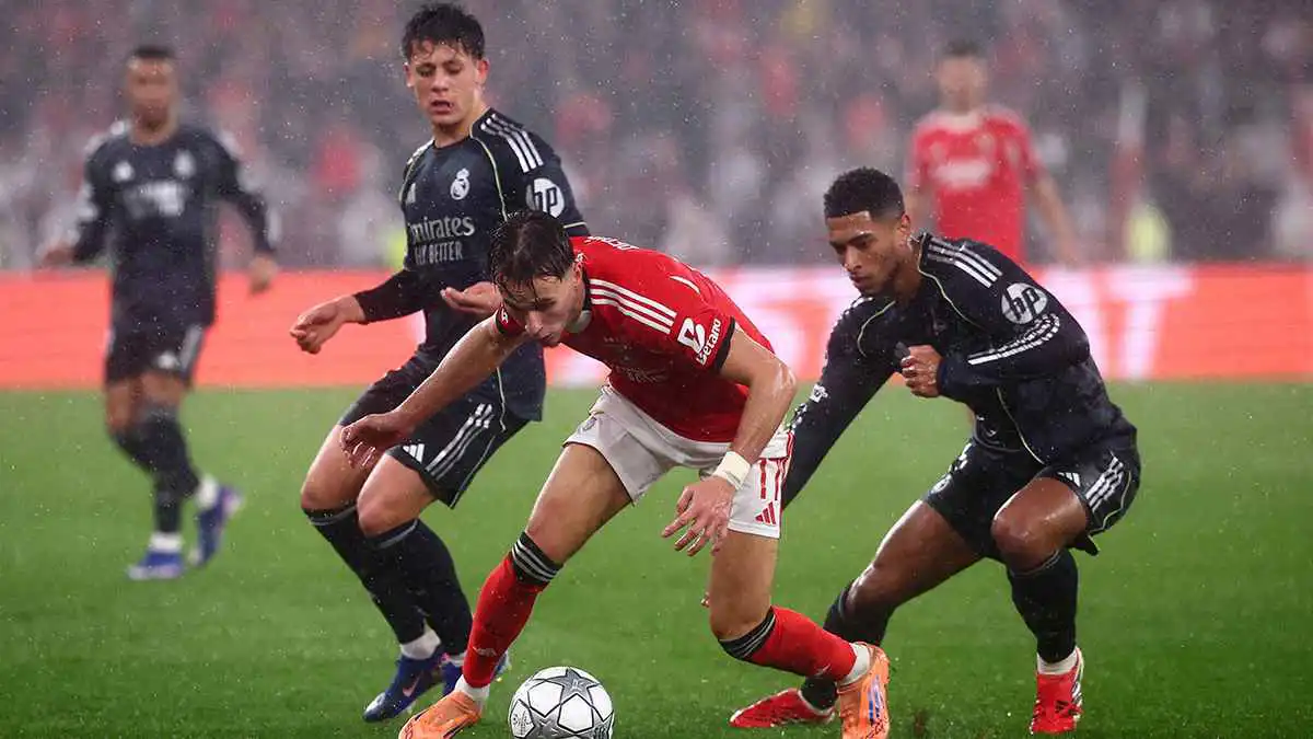 صدام العراقة الأوروبية: ريال مدريد يواجه بنفيكا في ليلة الأبطال