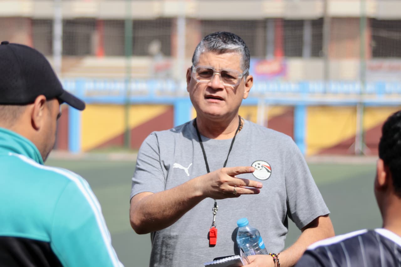 ختام ناجح للمعسكر الأول لتطوير حكام الصعيد بمشاركة 95 حكمًا ومساعدًا – كورة 999