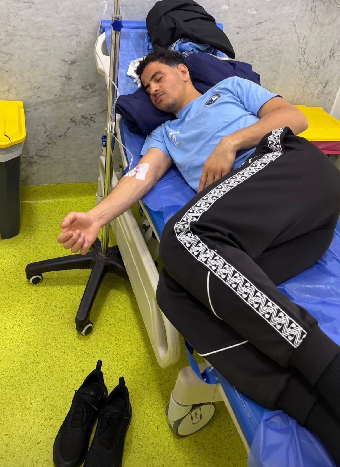 طبيب بيراميدز يكشف تفاصيل الحالة الصحية لـ أحمد توفيق – كورة 999