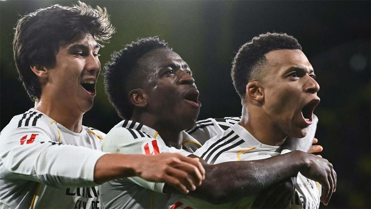 بنفيكا يتقدم بشكوى لـ«فيفا» ضد ريال مدريد بعد واقعة العنصرية التي طالت فينيسيوس