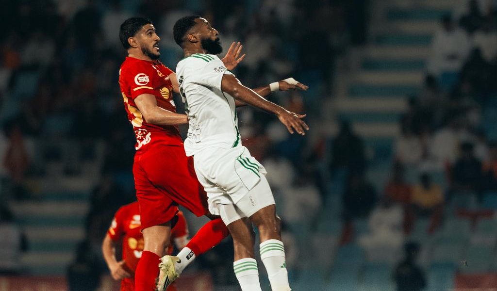 القادسية يقلب الطاولة على الأهلي بثلاثية في الدوري السعودي – كورة 999