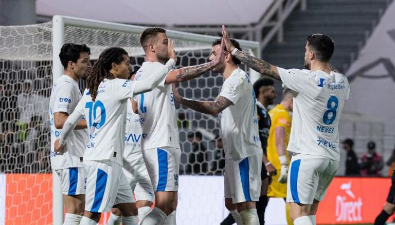 طاقم حكام مصري يدير مباراة الهلال والنجمة في الدوري السعودي – كورة 999