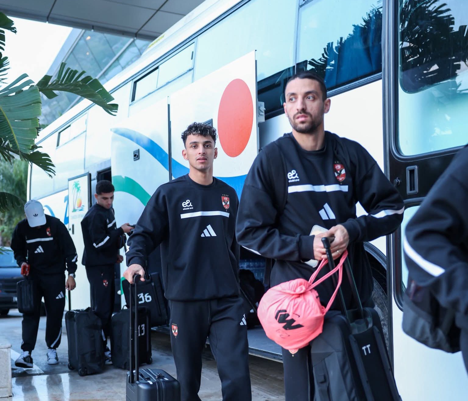 بعثة الأهلي تصل فندق الإقامة في تونس وعبد الحفيظ ينهي الترتيبات – كورة 999