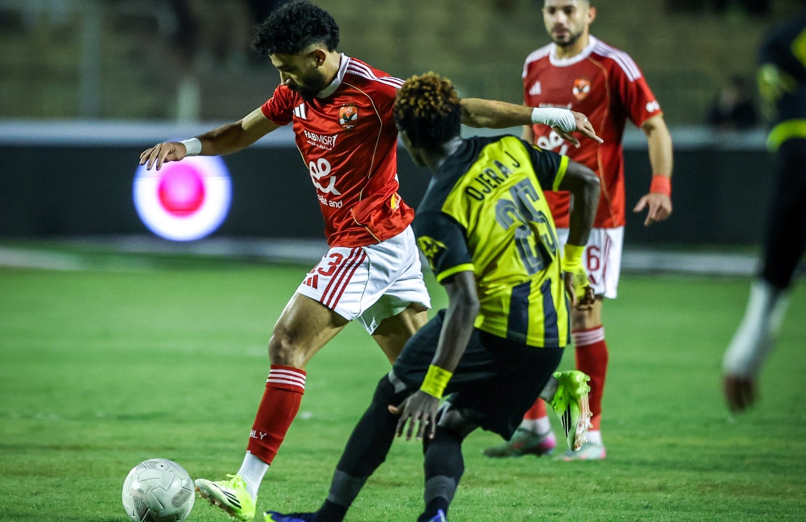 لاعبو الأهلي فقدوا الهوية – كورة 999