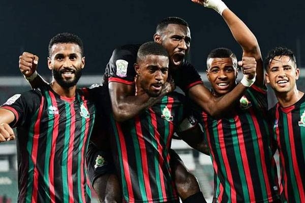 الجيش الملكي يقترب من نهائي دوري أبطال أفريقيا بثنائية في شباك نهضة بركان