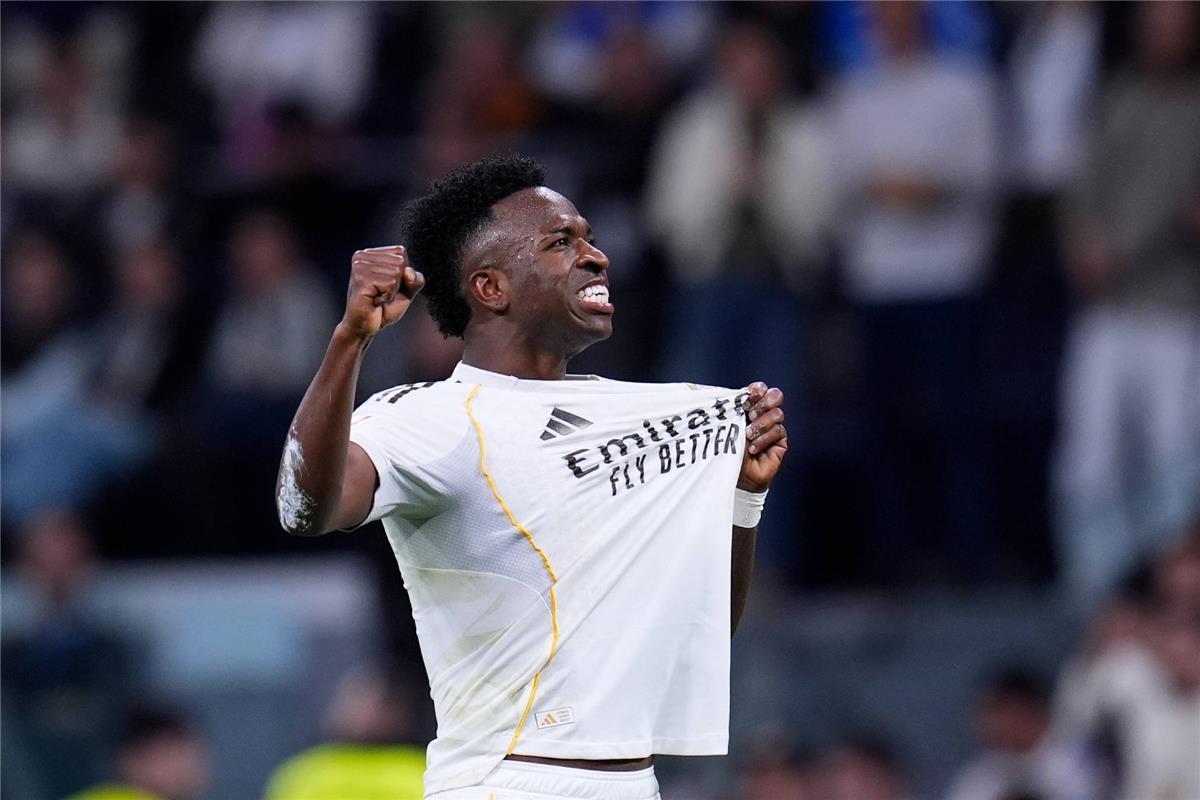 ريال مدريد يتمسك ببقاء فينيسيوس.. وبيريز يقود ملف التجديد بنفسه – كورة 999