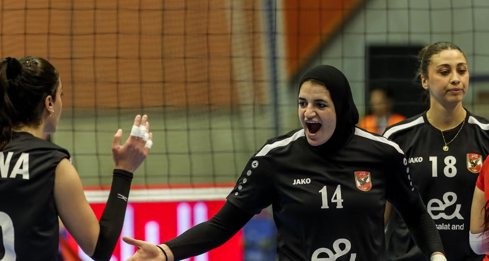 سيدات طائرة الأهلي إلى نهائي إفريقيا بعد إسقاط قرطاج التونسي – كورة 999