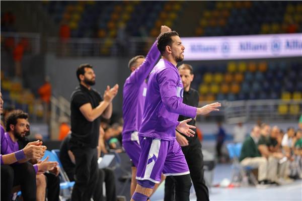 طاقم تحكيم أجنبي لمباراة الزمالك والمصرية للاتصالات في نهائي كأس مصر للسلة