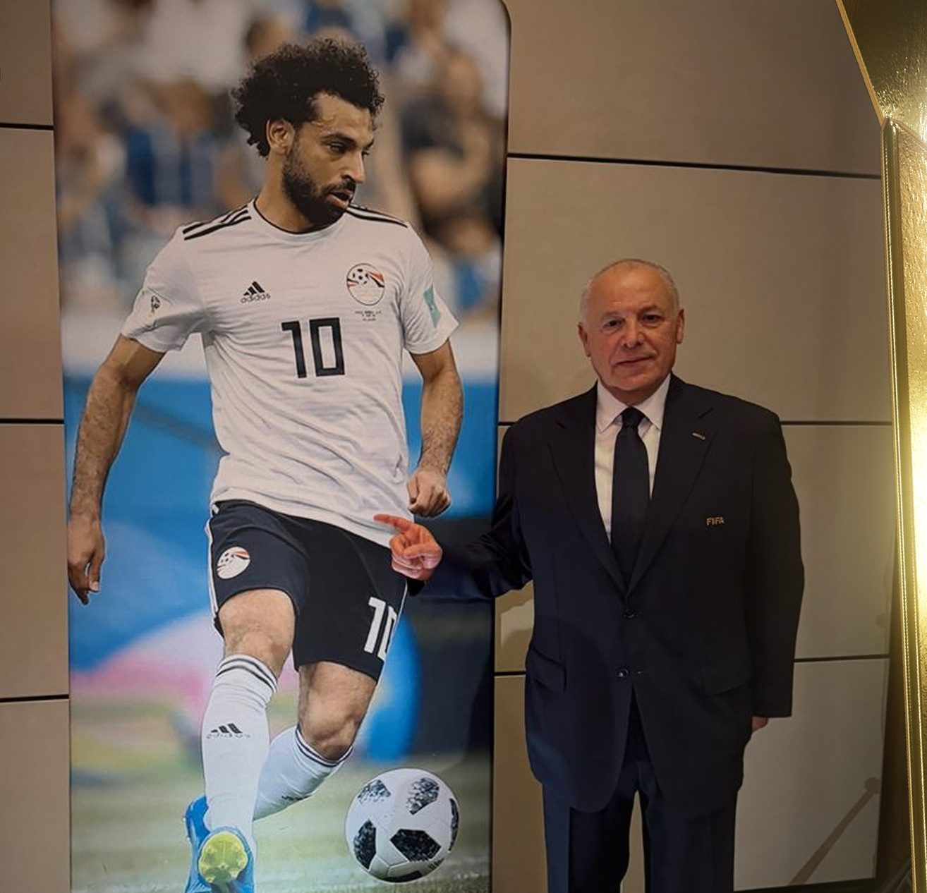 هاني أبو ريدة يطمئن على جاهزية محمد صلاح للمونديال – كورة 999