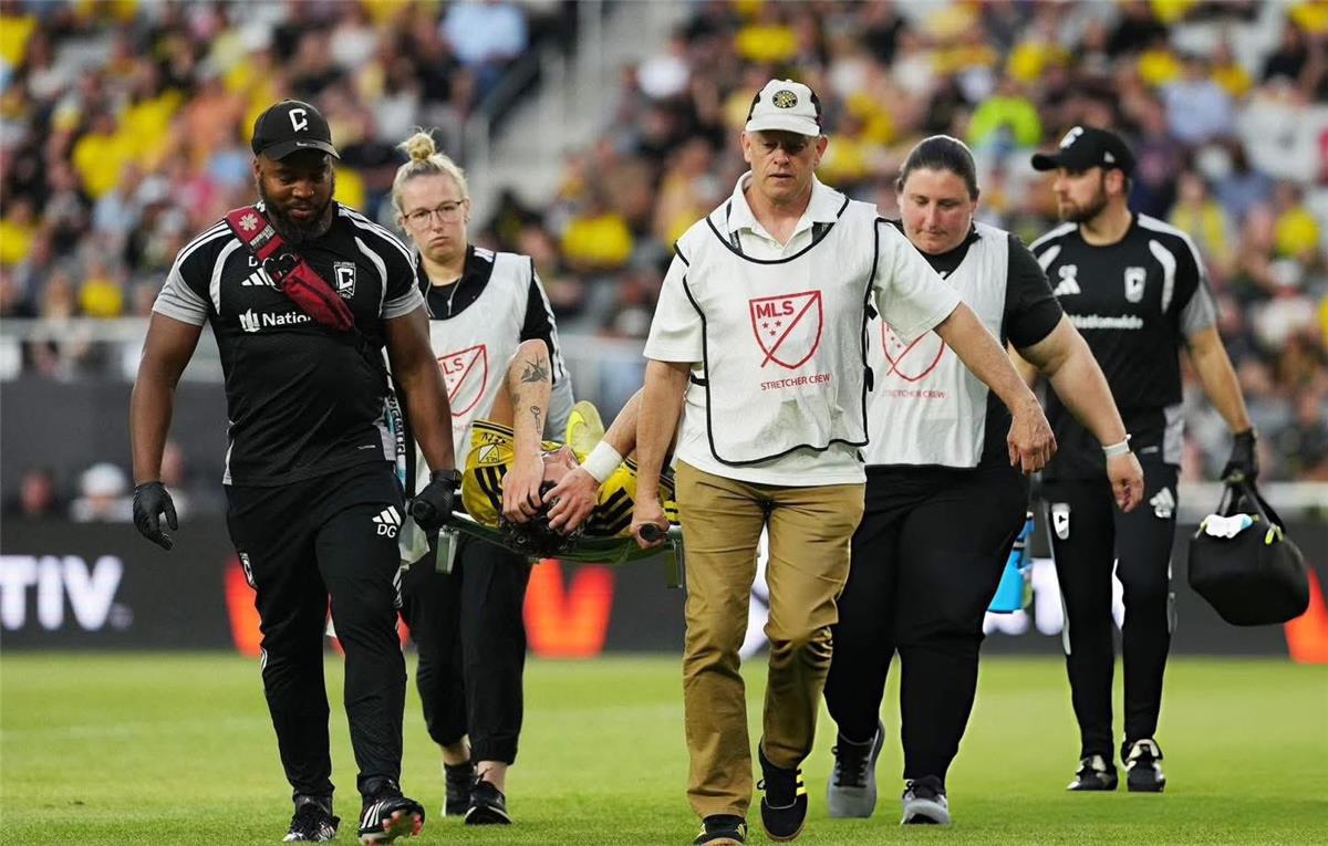 مخاوف من غياب طويل لوسام أبو علي بعد إصابة قوية في الركبة – كورة 999