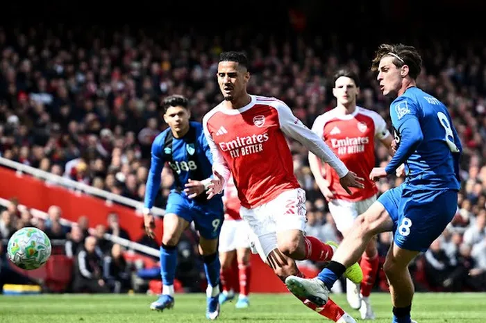 ترتيب الدوري الإنجليزي بعد خسارة آرسنال أمام بورنموث – كورة 999
